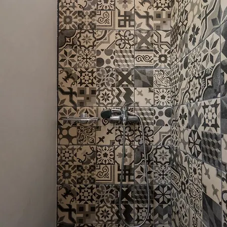 Polyegos View ポロニア