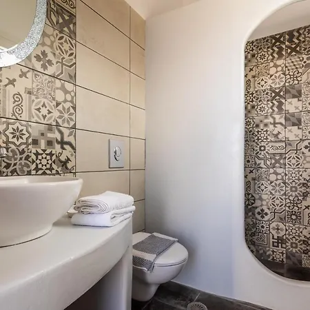 Polyegos View ホテル ポロニア