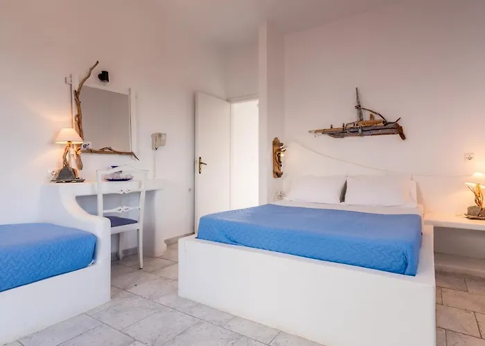 Polyegos View 酒店 2*