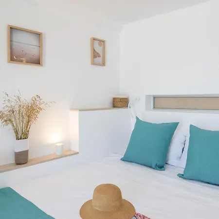 Hotel Polyegos View