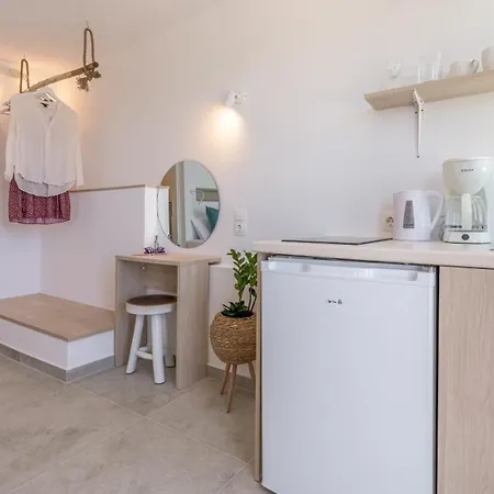 Hotel Polyegos View Pollonia