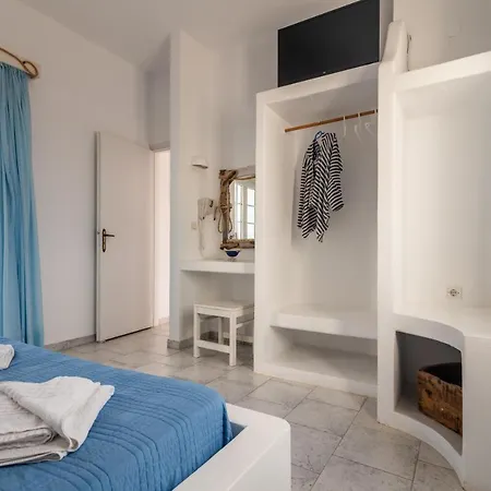 Polyegos View Hotel 2*