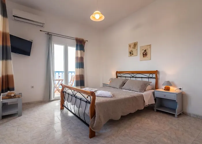 Отель Polyegos View