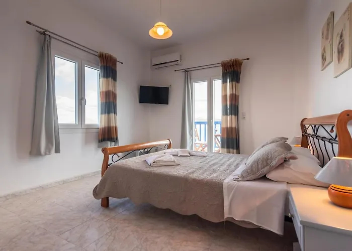 Отель Polyegos View