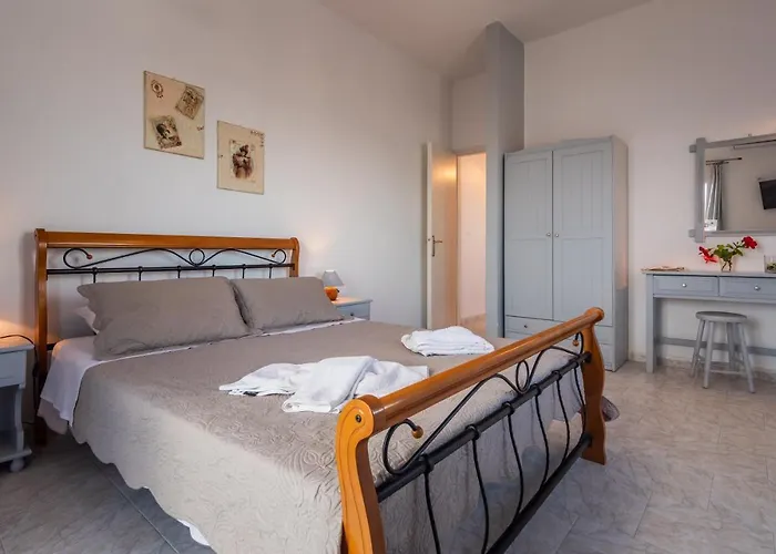 Отель Polyegos View Поллония